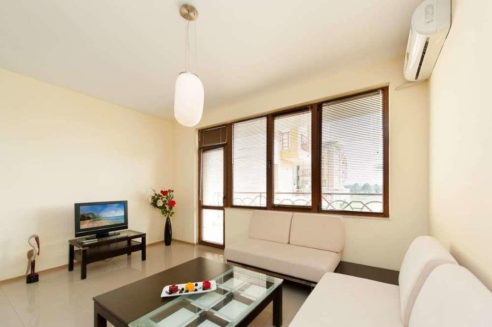 بالشيك Lighthouse Apartments And Villas المظهر الخارجي الصورة