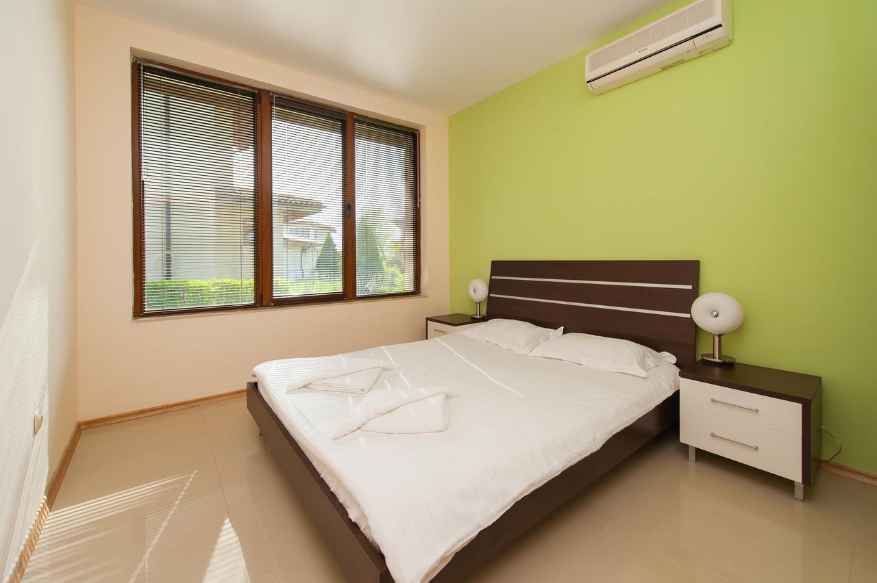 بالشيك Lighthouse Apartments And Villas المظهر الخارجي الصورة