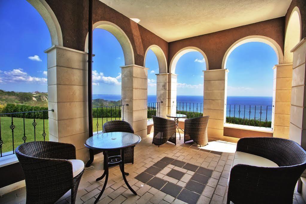 بالشيك Lighthouse Apartments And Villas المظهر الخارجي الصورة
