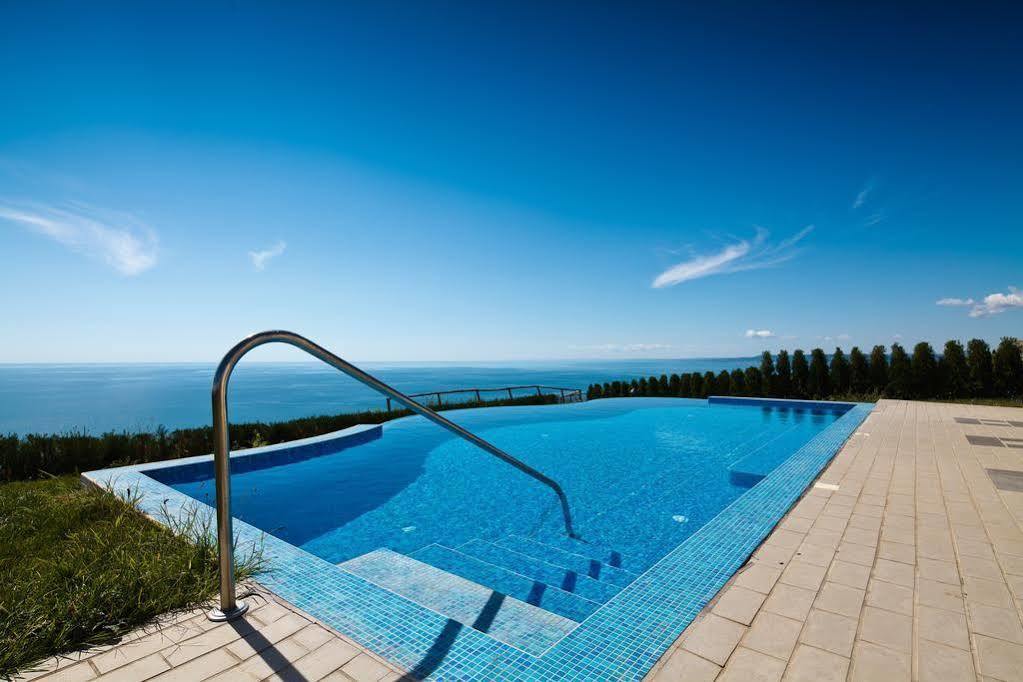 بالشيك Lighthouse Apartments And Villas المظهر الخارجي الصورة