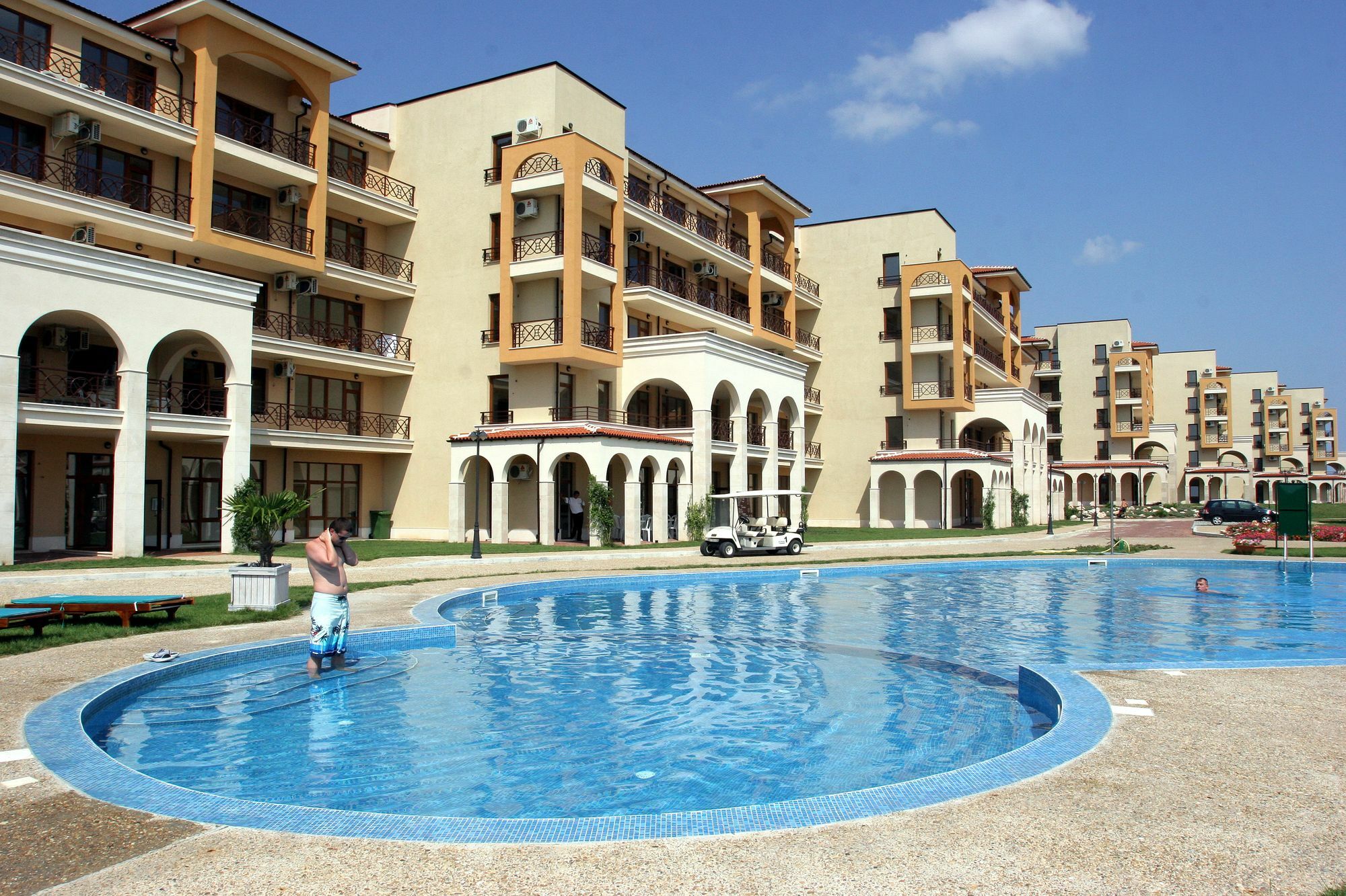 بالشيك Lighthouse Apartments And Villas المظهر الخارجي الصورة